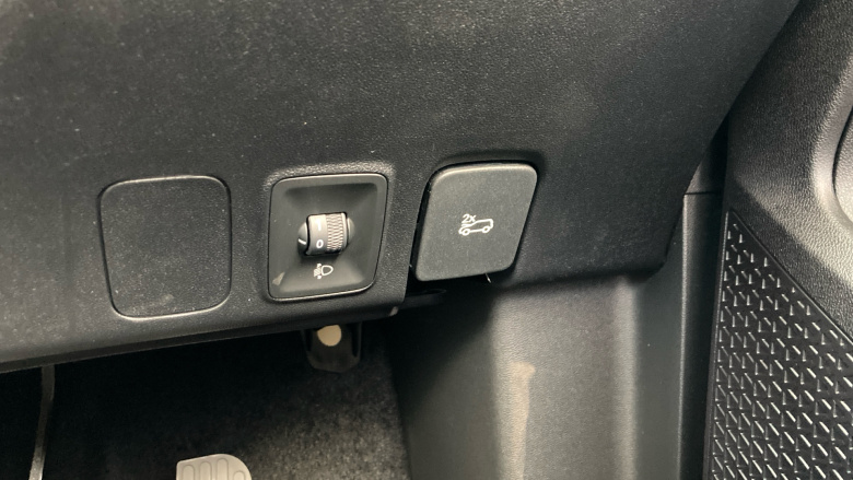 MG HS 1.5 T-GDI Hybrid+ Trophy 5dr Auto Hybrid Hatchback